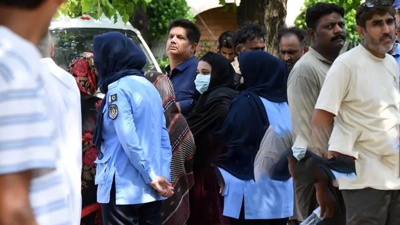 14 babies die in fire at Islamabad’s Pims hospital