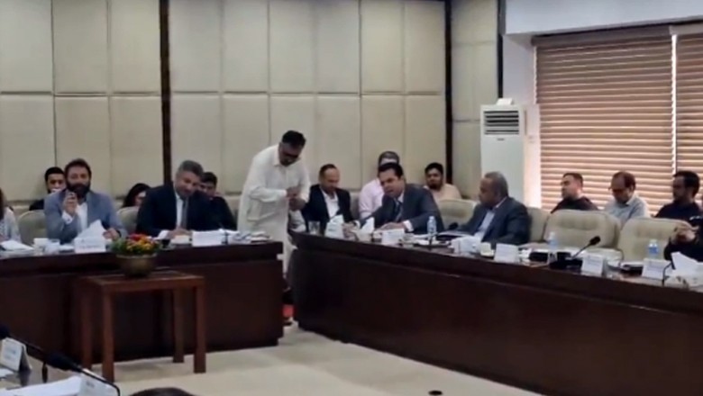 Tameez sai baat karo’: Talal Chaudhry, Saifullah Abro trade heated remarks at Senate panel