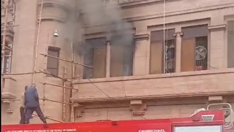 "Truth would emerge only after investigation": Wahab on KMC head office fire