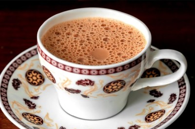 Cup of tea to cost Rs70 now as inflation hits Karachi cafeterias