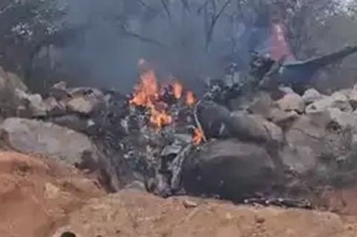 بھارتی فضائیہ کا طیارہ گر کر تباہ، دو پائلٹس ہلاک