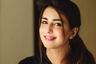 فلسطین اور پاکستان کے موازنے پر اشنا شاہ پھٹ پڑیں