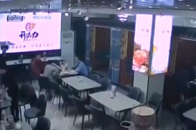 چین میں 6.1 شدت کا زلزلہ، 127 ہلاکتیں اور 5 ہزار زخمی، دل دہلا دینے والی فوٹیج