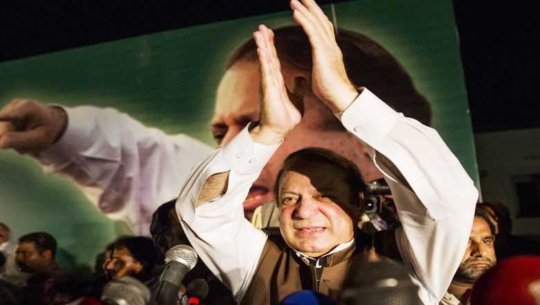 تحریک انصاف کا نواز شریف کو حیران کن سرپرائز
