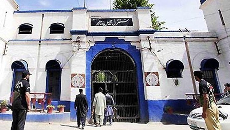 خیبرپختونخوا کی جیلوں میں قیدیوں کو روزگار دینے اور بینک اکاؤنٹس کھولنے کا فیصلہ