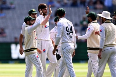 شاہین اور عامر نے آسٹریلوی بیٹنگ لائن اڑا کر رکھ دی، پاکستان کو جیت کا ہدف مل گیا