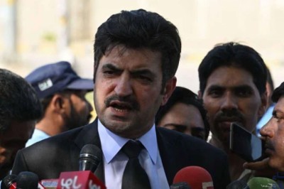 پی ٹی آئی چیئرمین شپ، شیر افضل مروت نے نیا پینڈورا باکس کھول دیا