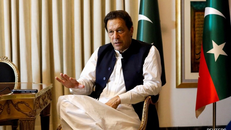 عمران خان کا امیدواروں کے ٹکٹ تبدیل کرنے کا اعلان