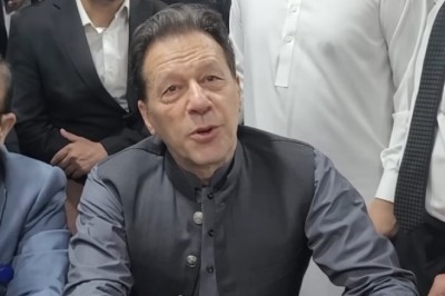 ہمارا نشان بدلا ہے ایمان نہیں، نواز شریف کو ویگو ڈالا بھی نہیں جتوا سکتا، عمران خان
