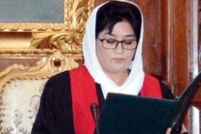 لوگوں نے کام چھوڑ کر اپنا روزگار یوٹیوب پر گالیاں دینے کو بنالیا ہے، جسٹس مسرت ہلالی