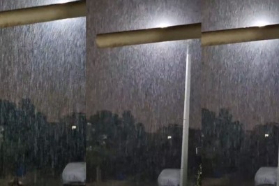 کراچی کے مختلف علاقوں میں بادل برس پڑے، بدھ کو بھی بارش کا امکان