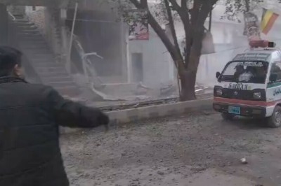 پی ٹی آئی کی ریلی میں دھماکا، چار افراد جاں بحق