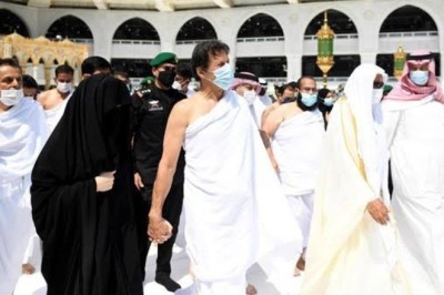 خان صاحب کی کمزوری نہیں بنوں گی، بشری بی بی کا گرفتاری سے قبل بیان