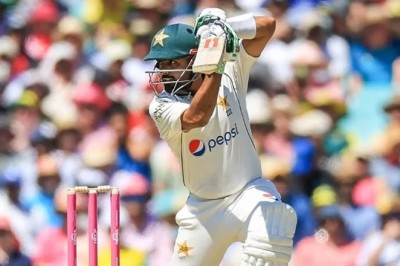 آئی سی سی رینکنگ میں بابر اعظم کی ترقی، ویرات کوہلی کو پیچھے چھوڑ دیا