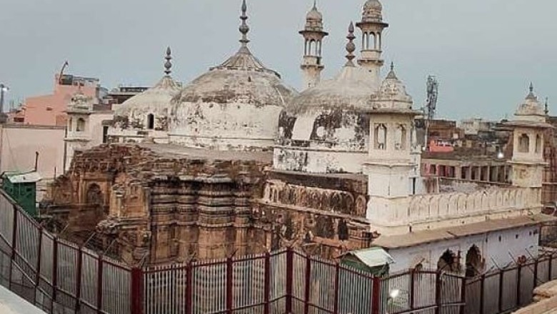 بھارتی عدالت نے ایک اور تاریخی مسجد میں ہندوؤں کو عبادت کی اجازت دے دی