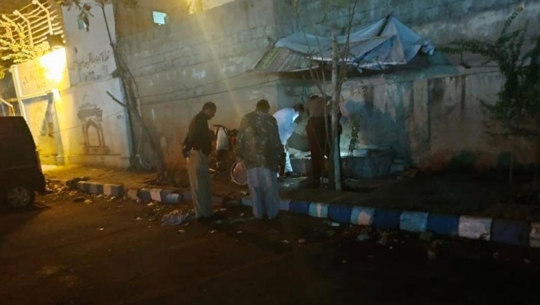 کراچی میں الیکشن کمیشن کے آفس کے باہر زور دار دھماکا
