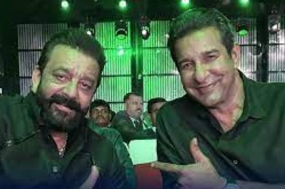 وسیم اکرم اور سنجے دت کی دس سال بعد خوشگوار ملاقات