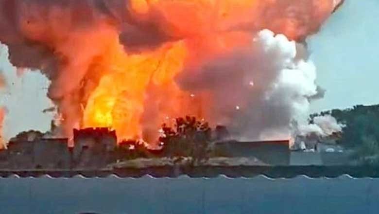 بھارت میں پٹاخے کی فیکٹری میں دھماکا، انسانی جانوں کا ضیاع