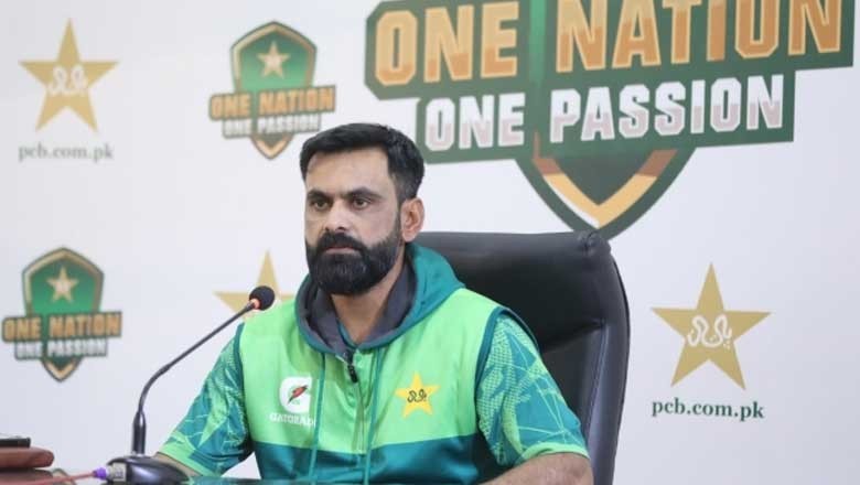 محمد حفیظ نے پی سی بی سے راہیں جدا کرنے کے بعد خاموشی توڑ دی