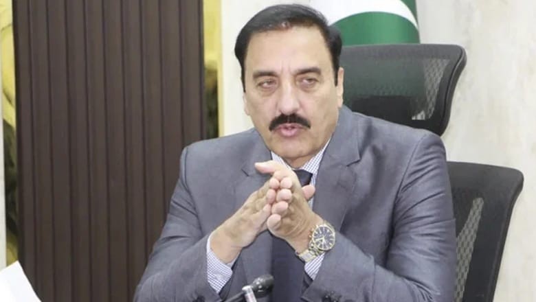 کمشنر راولپنڈی کے الزامات کے بعد ڈی آر اوز بھی میدان میں آگئے