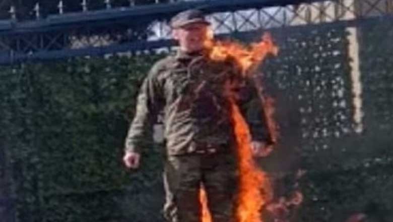 ’غزہ نسل کشی‘ پر اسرائیلی سفارت خانے کے سامنے خود کو آگ لگانے والا امریکی فوجی چل بسا