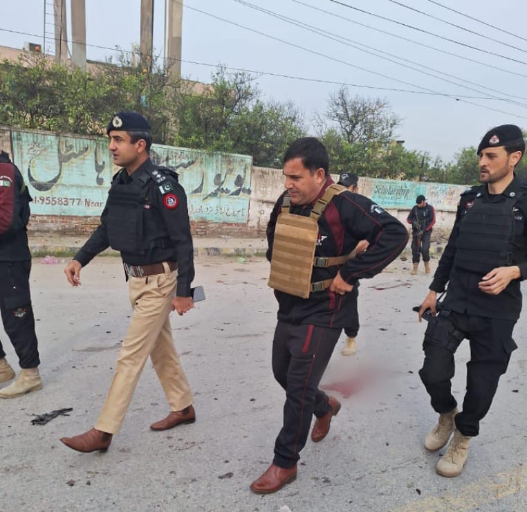 پشاور کے بازار میں دھماکا، اموات چار ہوگئیں