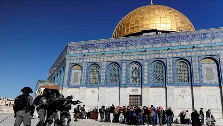 ماہ رمضان کی آمد: اسرائیل نے فلسطینیوں کو مسجد اقصیٰ میں داخلے سے روک دیا