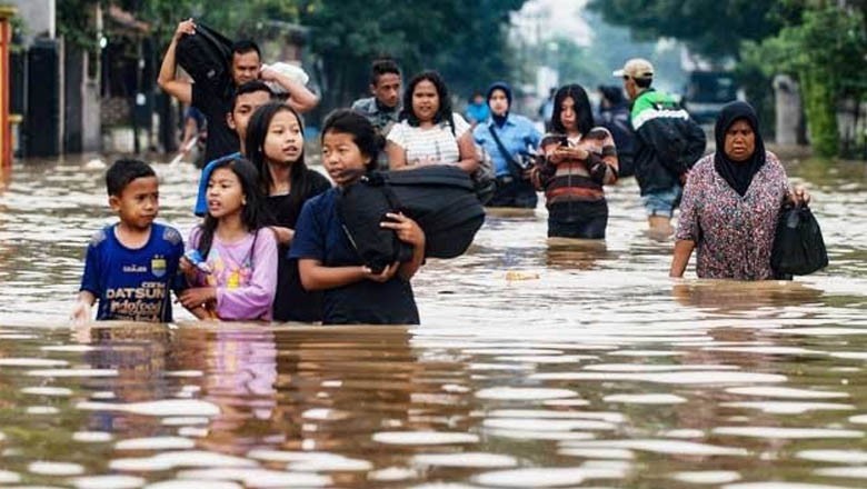 انڈونیشیا: سیلاب اور لینڈ سلائیڈنگ سے 21 افراد ہلاک