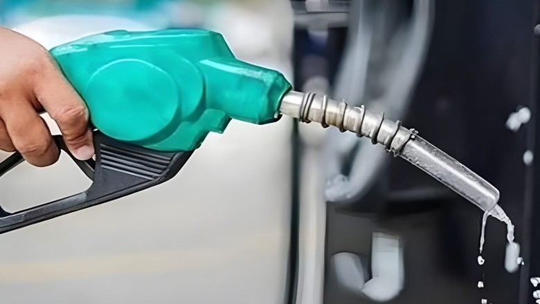حکومت نے پیٹرول کی قیمت کے حوالے سے اعلان کردیا