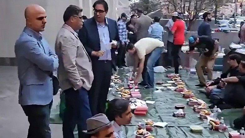 پی ٹی آئی کارکنان کا آئی ایم ایف اور ورلڈ بینک کے دفاتر کے سامنے احتجاجی مظاہرہ