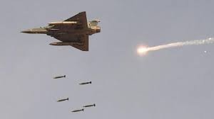 پاک فضائیہ کے افغانستان میں دہشت گردوں کے ٹھکانوں پر فضائی حملے