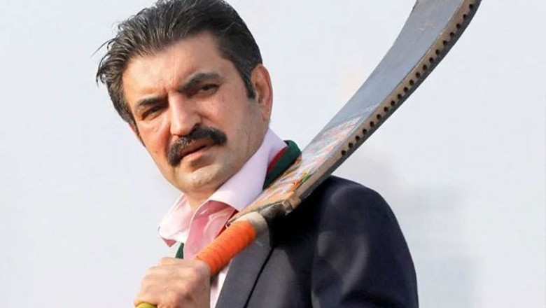 شیر افضل مروت نے تحریک انصاف کی کور کمیٹی سے معذرت کرلی