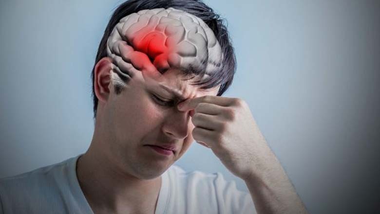 لوگ کم عمری میں فالج کے حملے کا شکار کیوں ہوجاتے ہیں؟