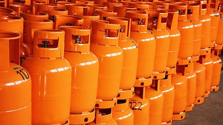 ایل پی جی کی ماہ اپریل کے لئے قیمت میں بڑی کمی کردی گئی