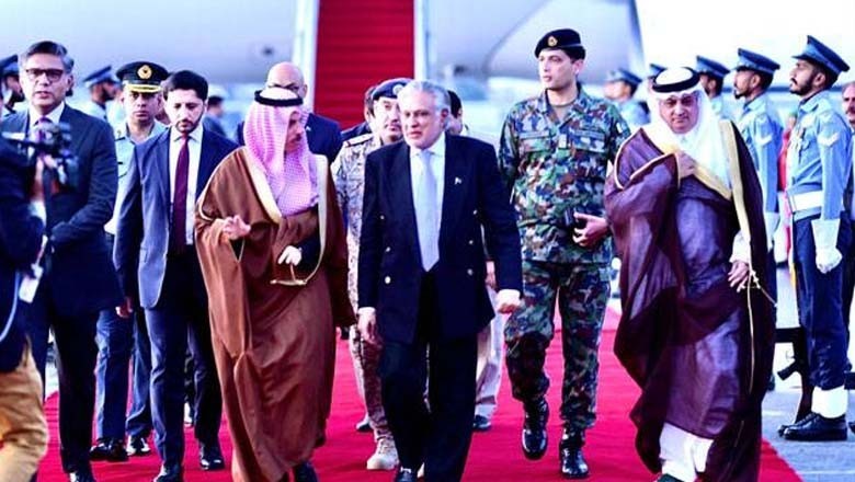 سعودی وزیر خارجہ 2روزہ دورے پر پاکستان پہنچ گئے