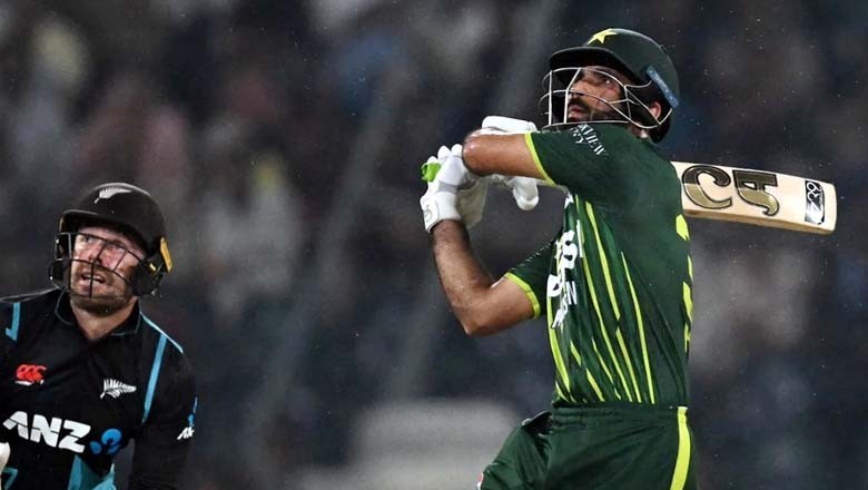نیوزی لینڈ نے پاکستان کو 4 رنز سے شکست دے دی