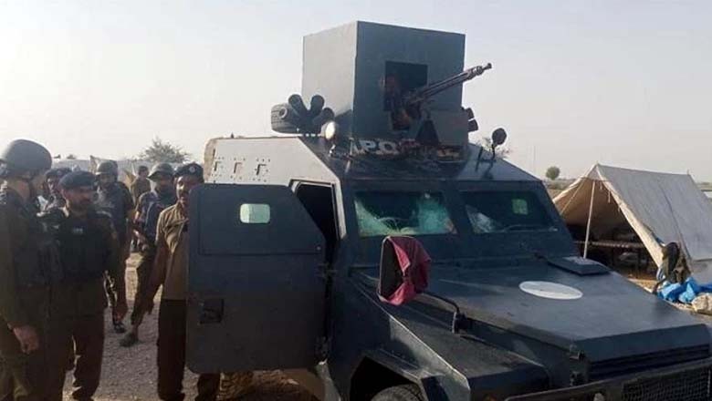 کچے کے ڈاکوؤں سے روابط رکھنے والے 78 پولیس اہلکاروں کا کراچی تبادلہ ہوگیا