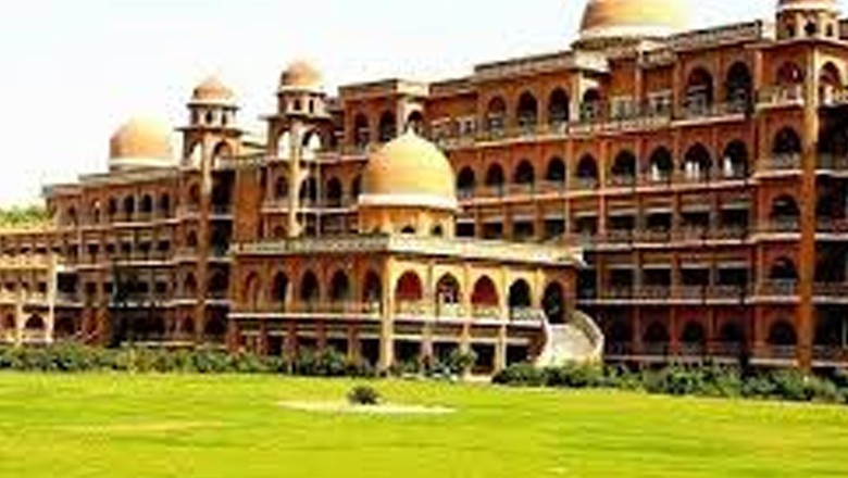 خیبرپختونخوا کی 20 جامعات دیوالیہ ہونے کے قریب