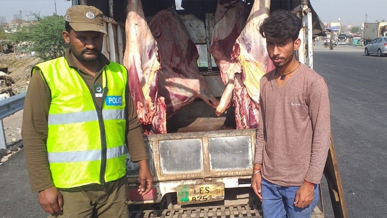 پولیس نے مردہ جانور کا گوشت کھانے سے بچالیا، 10 من گوشت پکڑا گیا