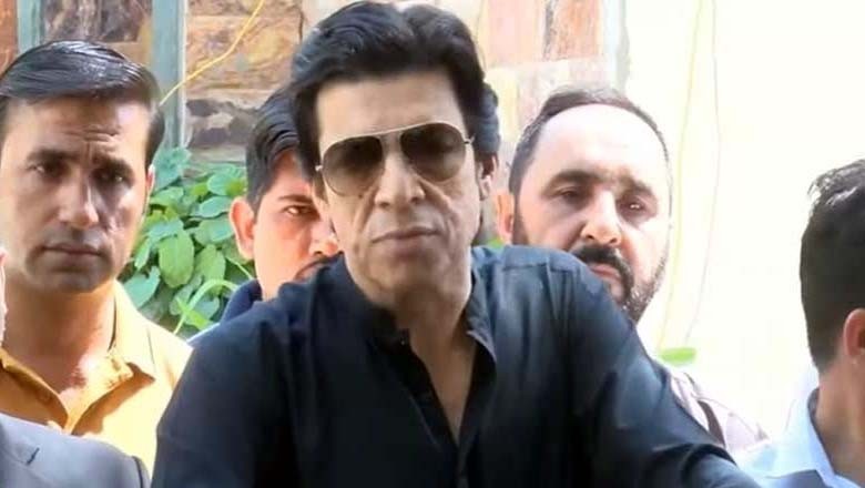 فیصل واوڈا کا دبئی میں جائیداد ہونے کا اعتراف، میڈیا کے خلاف کارروائی کا عندیہ