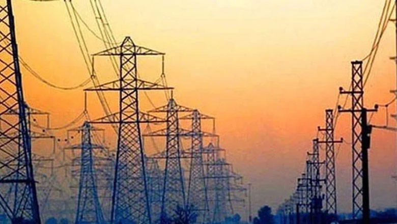 گرمی شروع ہوتے ہی بجلی کی پیداوار کم، 14 گھنٹے تک لوڈشیڈنگ