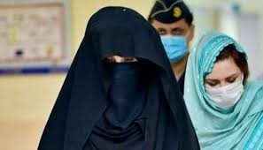 آرمی چیف اور ڈی جی آئی ایس آئی بشری بی بی کیلیے سافٹ کارنر رکھتے تھے، جاوید چوہدری