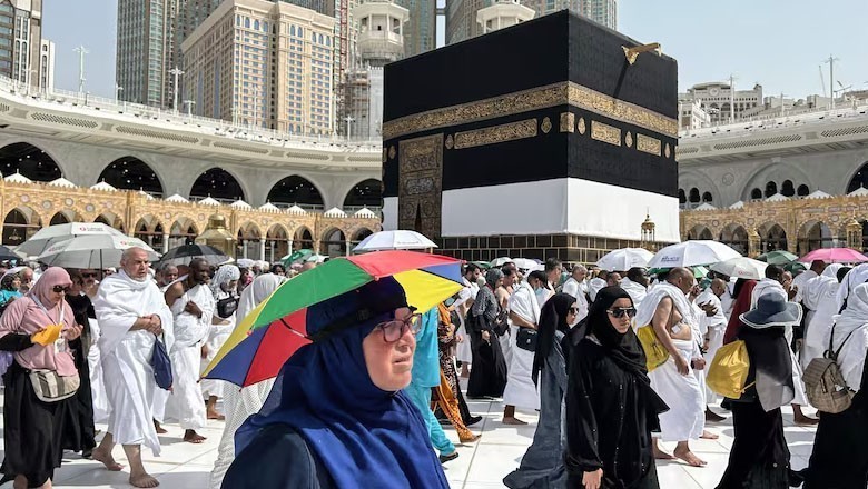 سعودی عرب میں شدید گرمی کے باعث مرنے والے حاجیوں کی تعداد 922 ہوگئی