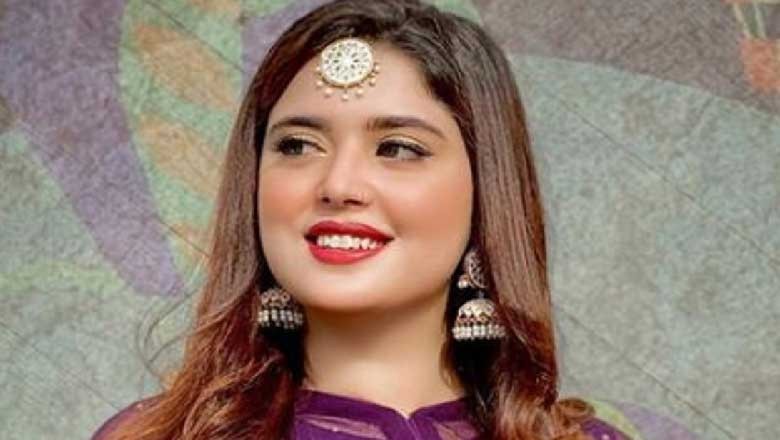 بچپن میں ابو ۔۔۔ ٹک ٹاکر کنول آفتاب کا والد سے متعلق خوفناک انکشاف