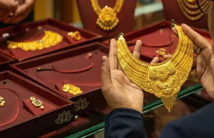 پاکستان میں سونے کی قیمت بلند ترین تاریخی سطح پر پہنچ گئی