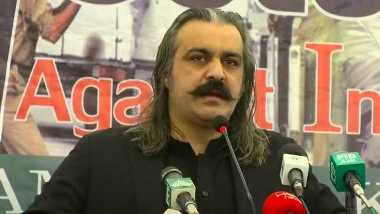 اپنے فیصلے خود کریں گے، آپریشن کی اجازت نہیں دوں گا، وزیر اعلی گنڈا پور