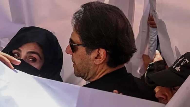 عمران خان اور بشری بی بی کیخلاف توشہ خانہ کا دوسرا ریفرنس بھی دائر