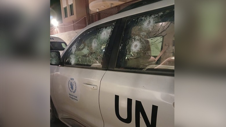 اسرائیلی فوج کی فلسطینیوں کو خوراک دینے والی اقوام متحدہ کی گاڑی پر 10 بار فائرنگ