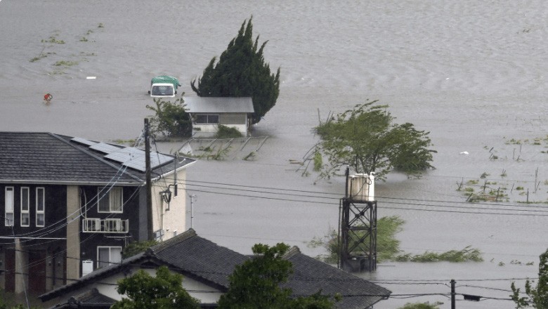 ’شان شان‘ جاپان سے ٹکرا گیا، بڑی تباہی، پچاس لاکھ لوگ متاثر