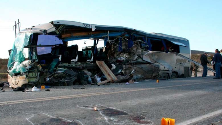 امریکا میں بس اُلٹ گئی ، 7 افراد جان سے گئے